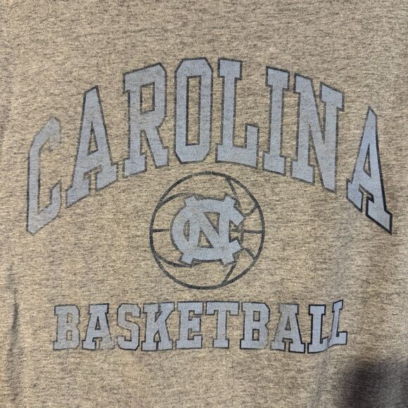 Vtg UNC Tar Heels Basketball T-Shirt Large SS North Carolina NCAA College Grey - Picture 2 of 7